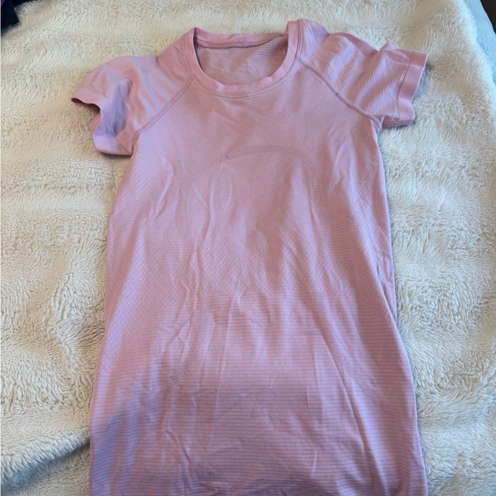 Lululemon pink swiftly